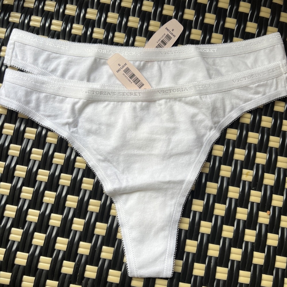 NWT Vintage Victoria's Secret Cotton Blend Thong Panties S White Logo Picot Y2K
